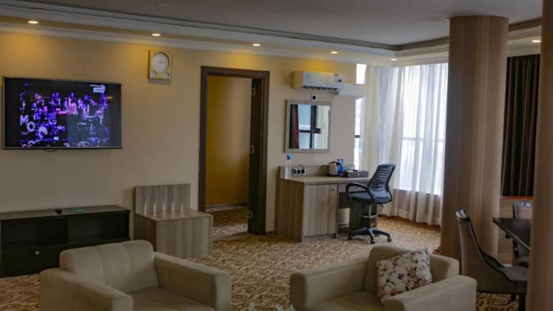 Holiday Hotel Addisz-Abeba Kültér fotó