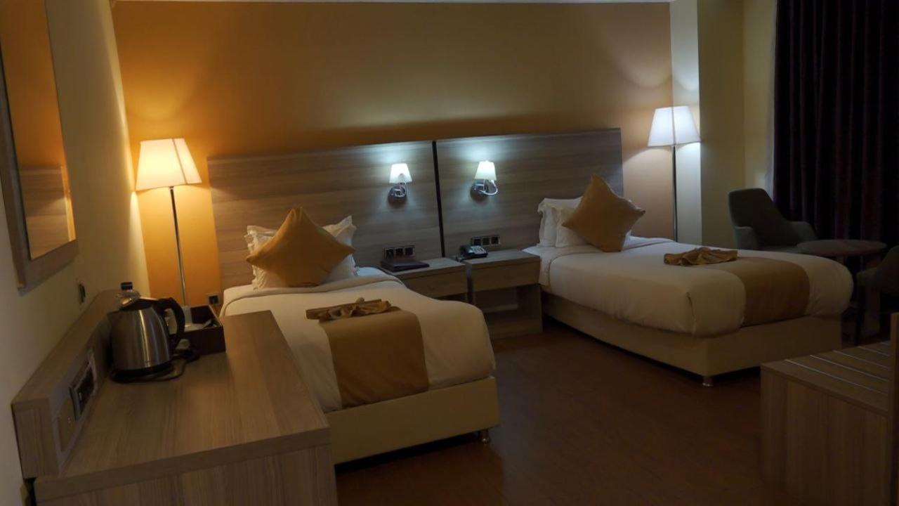 Holiday Hotel Addisz-Abeba Kültér fotó